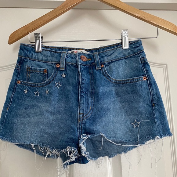 H&M Pants - H&M Coachella Daydreamer shorts